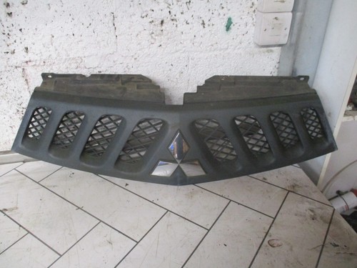 Mitsubishi l200 front grille - mitsubishi,