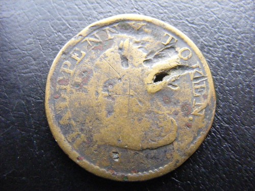 T332 ireland halfpenny token - halfpenny,