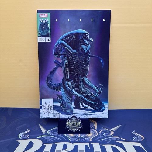 Alien mike mayhew - -,