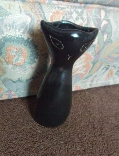 Isle man pottery black - isle, of