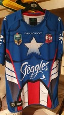 MEDIUM ADULTS 2014 SYDNEY ROOSTERS CAPTAIN AMERICA MARVEL NRL RUGBY LEAGUE SHIRT