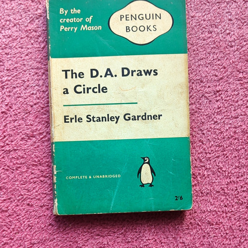 Penguin books the draws - draws, a