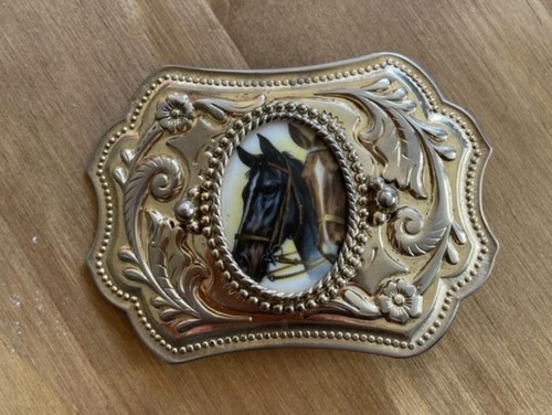 Horse design belt buckle - horse,