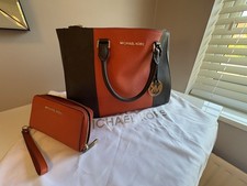 Genuine Michael Kors Large Leather Handbag with Matching Purse Tan And Orange