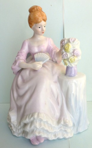Ornaments seated victorian - ornaments.,