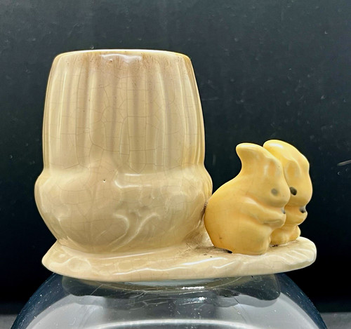 Hornsea rabbit acorn - rabbit,