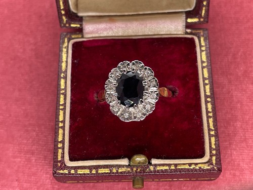 9ct carat yellow gold - 9ct,