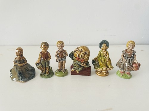Wade ceramics collection 6 - ceramics, of