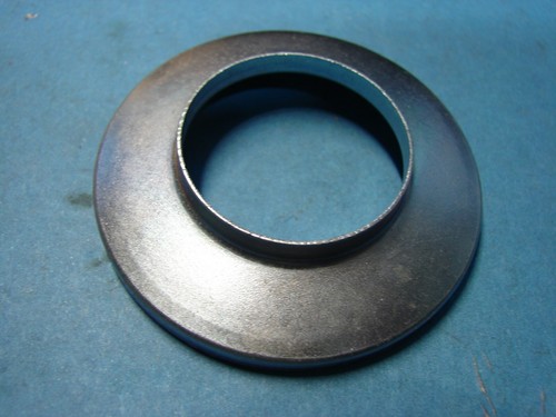 Nos yamaha rear wheel dust - wheel,