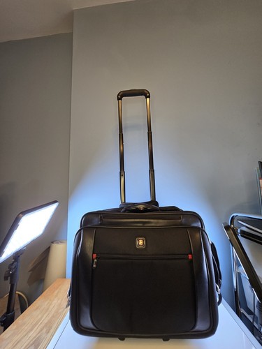 Wenger swissgear patriot - 17",