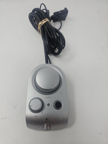 Logitech 2300 speaker - logitech, volume