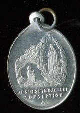 ANTIQUE ALUMINUM  MEDAL  OF