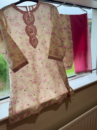 Girls pakistani clothes - girls,