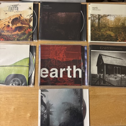 Earth sunn amps - –, and