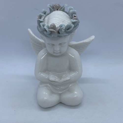 Angel figurine sitting - sitting, baby