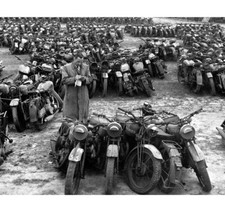 1946 Auction of WW2 MILITARY MOTORCYCLE World War 2 Historic Picture Photo 4x6
