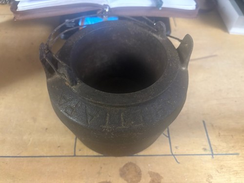 Vintage cast iron melting pot - vintage,