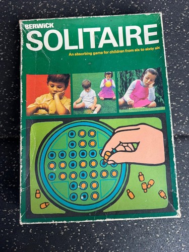 Solitaire vintage game - solitaire,