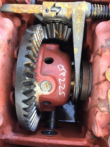 Crown wheel and pinion - wheel, diff