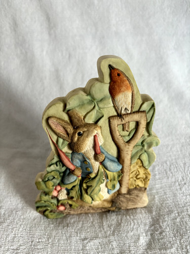 Boxed border fine arts beatrix - border,