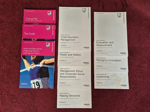 Open university b830 making - university, a