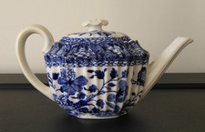 A Small Copeland Spode Blue and White Straight Spout China Teapot, 1880