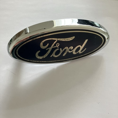 Ford focus badge swivel front - badge,