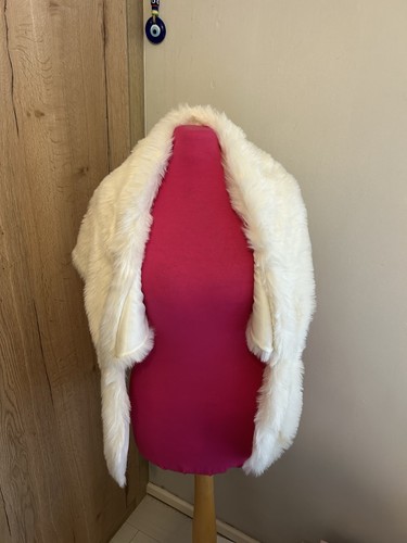 Stylish faux fur - stylish, shrug