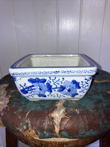 Rectangular blue and white - rectangular,
