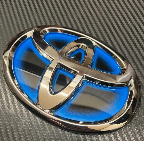 Car hybrid front grill hood - 3d,