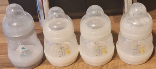 Mam bottles with - 4x,