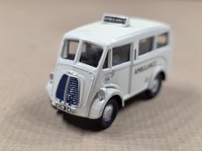 1:76 Classix Diecast Morris J