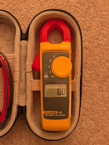 Fluke 323 clamp - clamp, meter