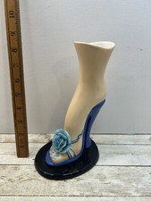 High-Heeled Ceramic Vase Ornament Trinket Box 9” Tall Blue Flower Free Postage