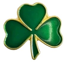 2 x Shamrock Pin Badge St