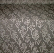 32 Metres Graphite Grey Tree