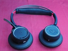 Plantronics Voyager Focus UC Headset Model B825 + STAND (No Dongle)