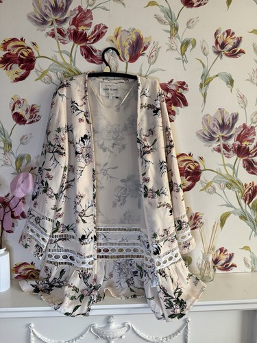 River island cream - river,