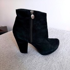 VGT Fornarina Black Suede