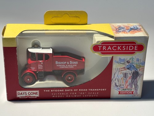 Corgi trackside scale - corgi, 1.76