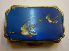 GENUINE VINTAGE STRATTON OF