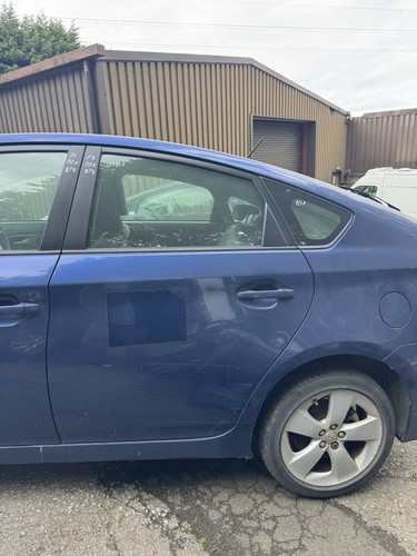 Toyota prius mk3 2009 2015 - prius,