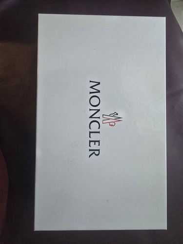 Authentic large moncler - moncler, empty