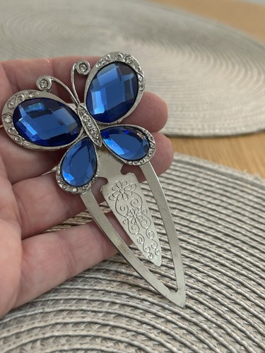 Gorgeous silver tone metal - gorgeous,