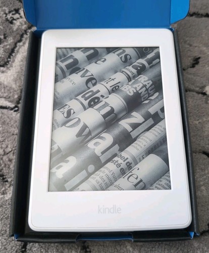 Amazon kindle paperwhite 7th - amazon,