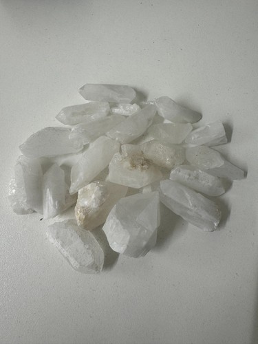 Natural clear quartz crystal - quartz,
