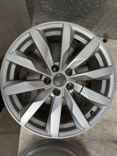 Wheel 18x8 alloy - 18x8-1/2, 10
