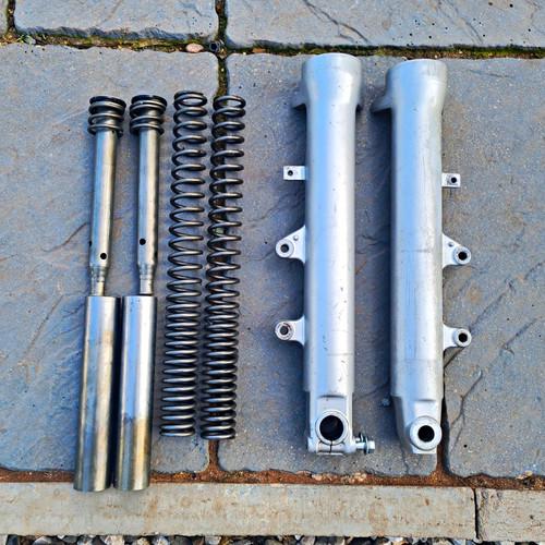 2004 bandit 600 - 2004, assembly