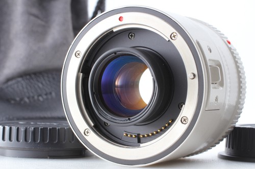 Near mint canon extender - mint],