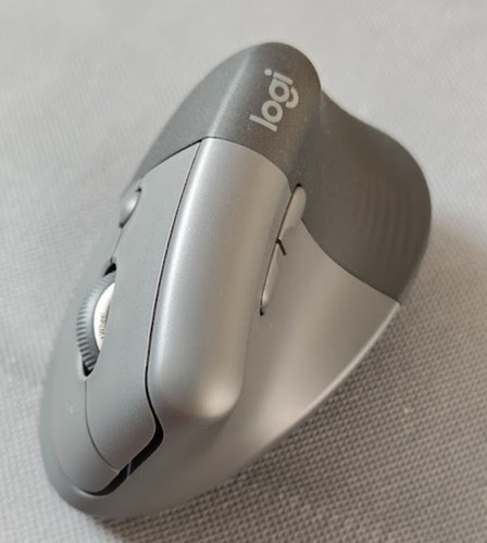 Logitech lift for business - logitech,